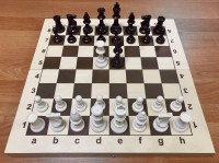 Фигуры шахматные пластиковые № 7 (с утяжелителем) с доской складной 43 см.