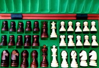 Шахматы турнирные СТАУНТОН № 8 (c утяжелителем) со складной деревянной доской (MADON)