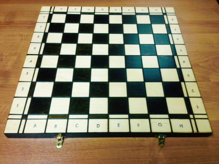 Доска шахматная деревянная складная (48 см) МАДОН