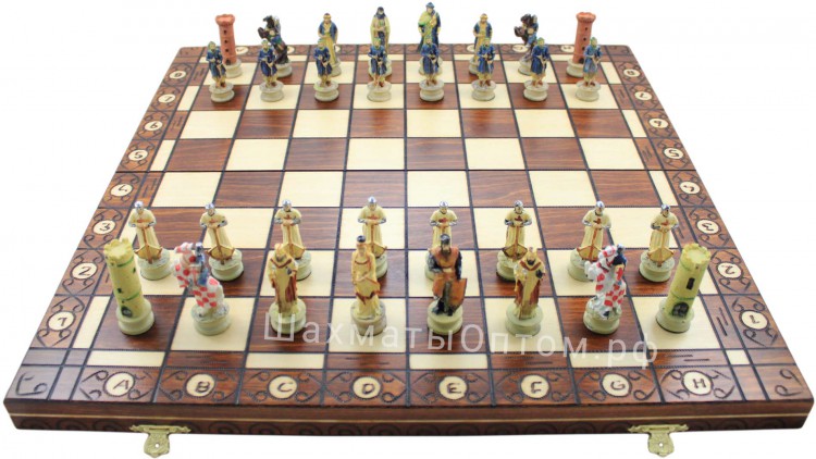 Шахматы "Крестоносцы и Арабы" со складной деревянной доской Амбассадор