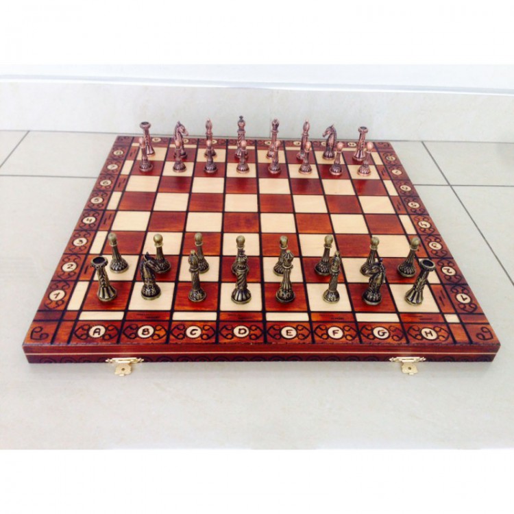 Доска шахматная деревянная "АМБАССАДОР" с фигурами из металла большими (арт BW0048)