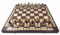 Подарочный шахматный набор "Древний Рим и Греция" (полистоун) со складной деревянной доской Стаунтон №8 (Madon)